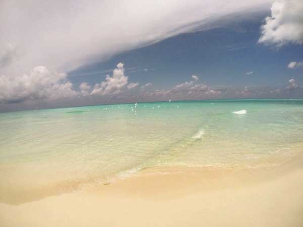 Clean Beach Maldives