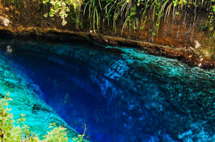 Hinatuan-Enchanted-River