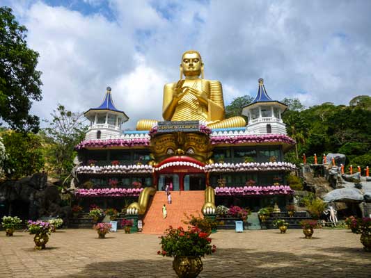 Dambulla Cave Temple 